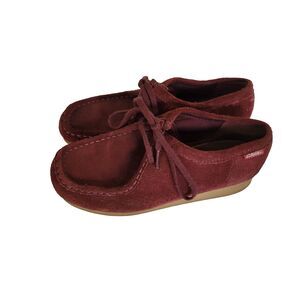 Women’s Clarks Padmora Wallabee Western Burgundy Suede Leather Loafer Size 6M